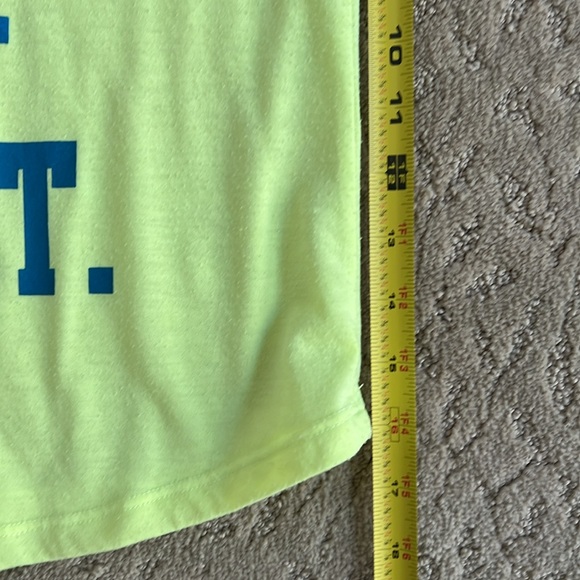 Running Tank Top - Picture 8 of 9